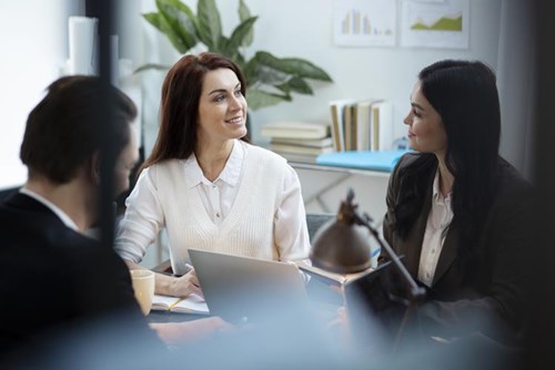 Comment les institutions publiques utilisent l&#39;IA pour évaluer les compétences et accroître l&#39;efficacité des recrutements